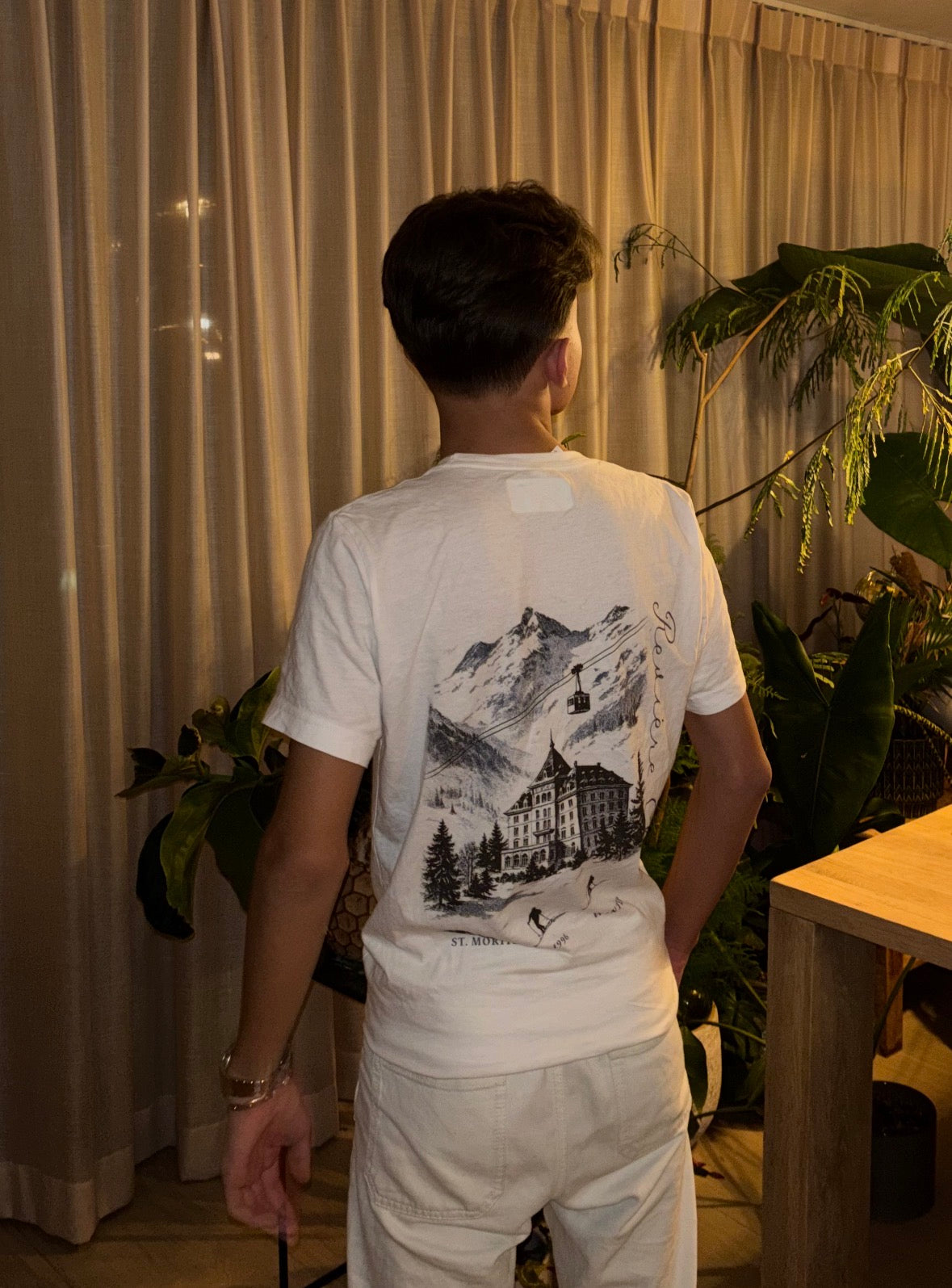 Aprés Hotel T-Shirt
